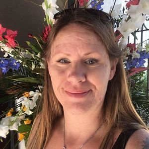 Meet your Posher, Desiree